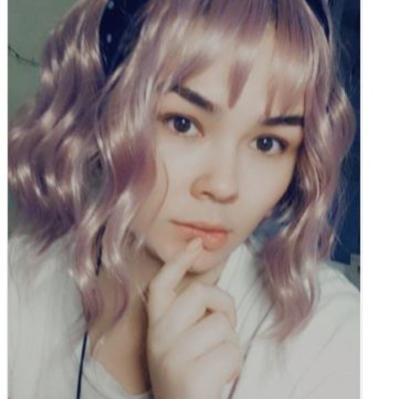 *New* Beautiful Dusty Lilac High Quality Wig - Picture 3 of 10